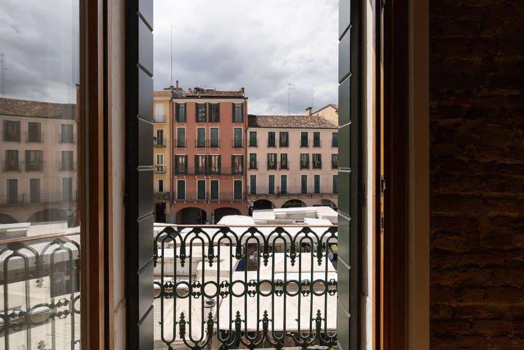 Enjoy Home - Appartamento Orologio, Piazza Dei Signori Padova Dış mekan fotoğraf